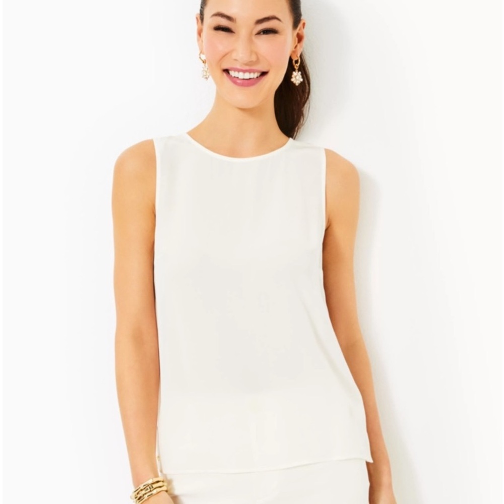 NWT Lilly Pulitzer Dionna Top Small
Coconut color